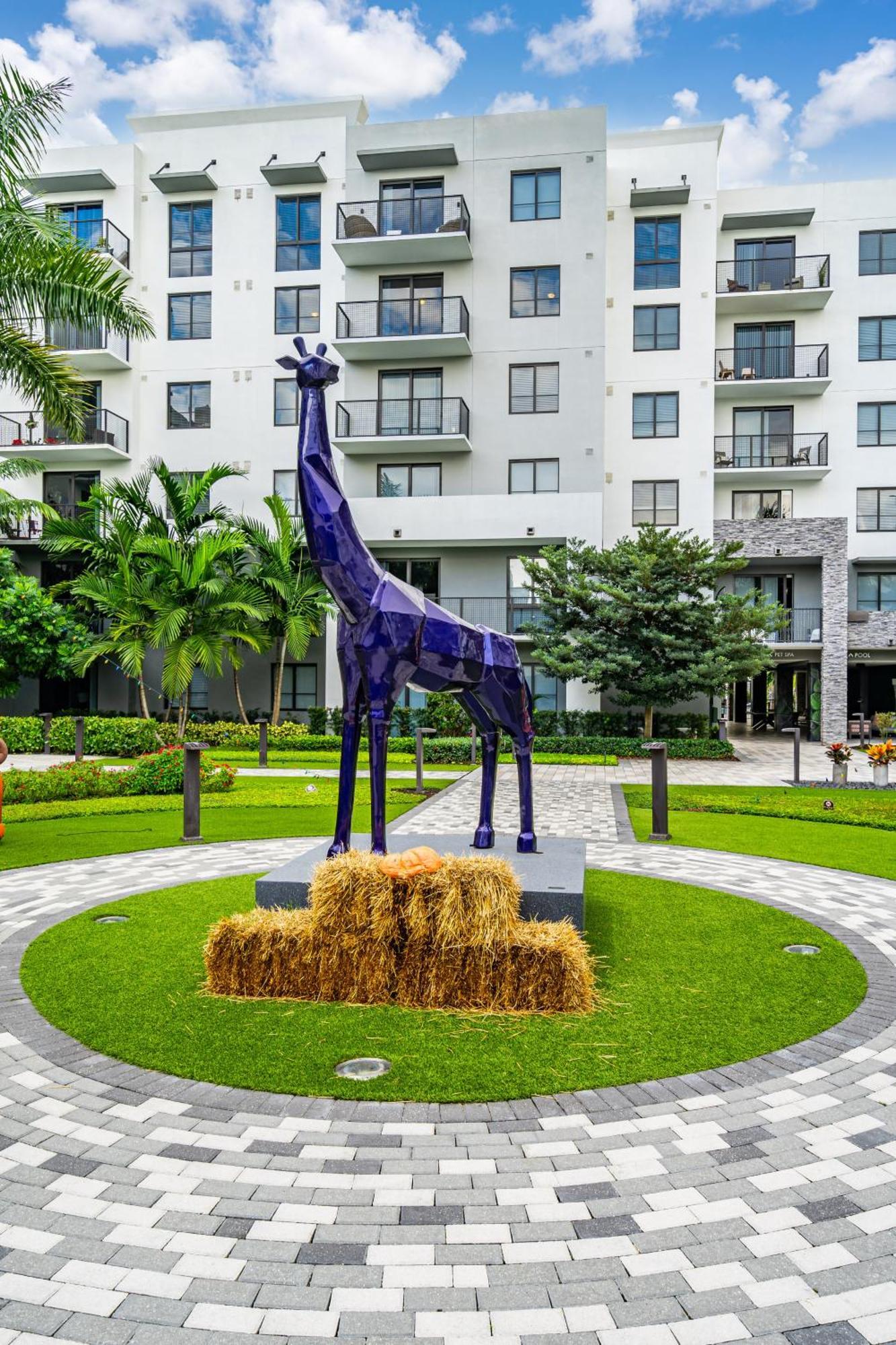 Amazing 2 Bedroom Unit In Doral Miami With Free Parking Хиалеа Гардънс Екстериор снимка