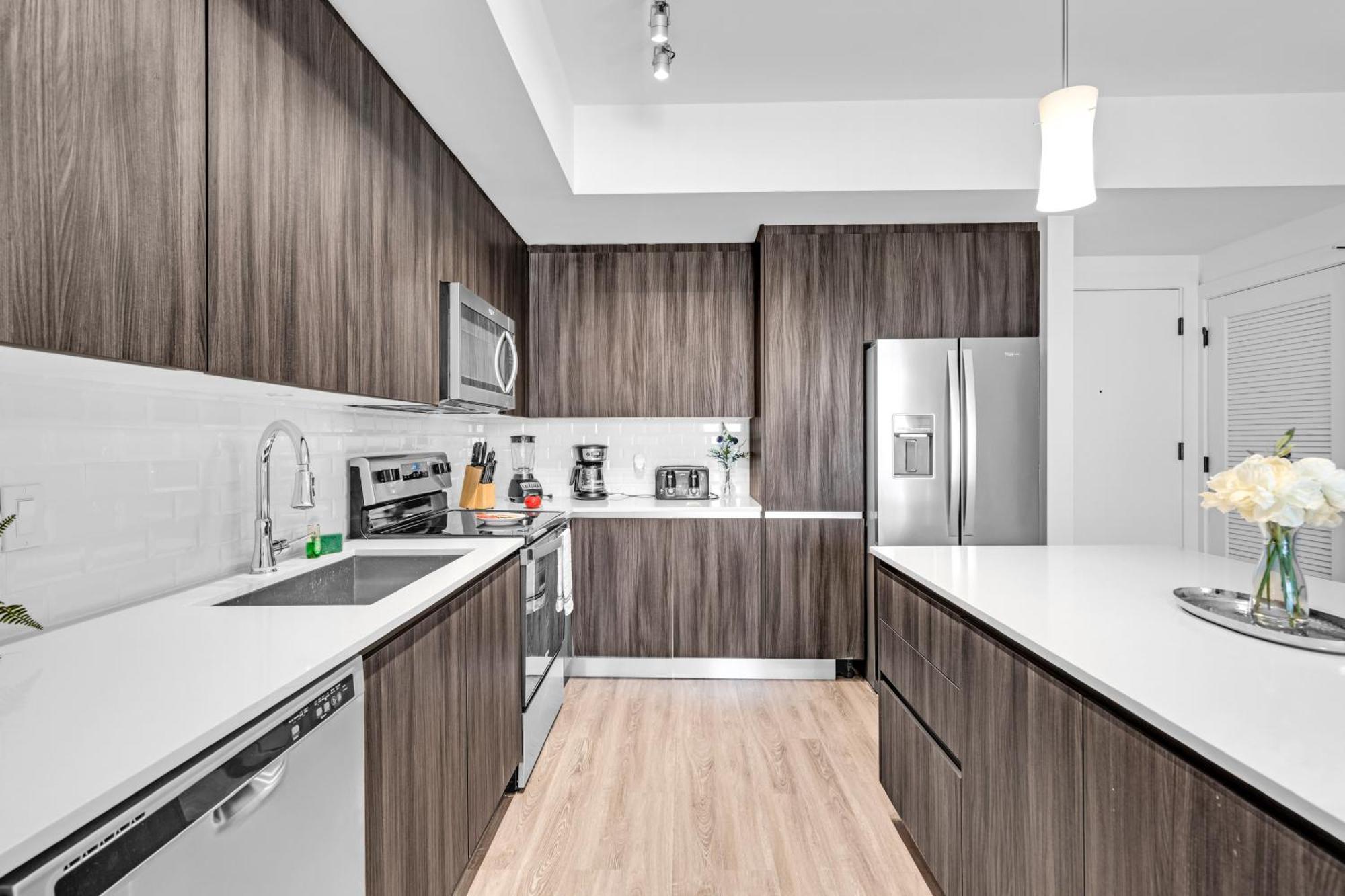 Amazing 2 Bedroom Unit In Doral Miami With Free Parking Хиалеа Гардънс Екстериор снимка