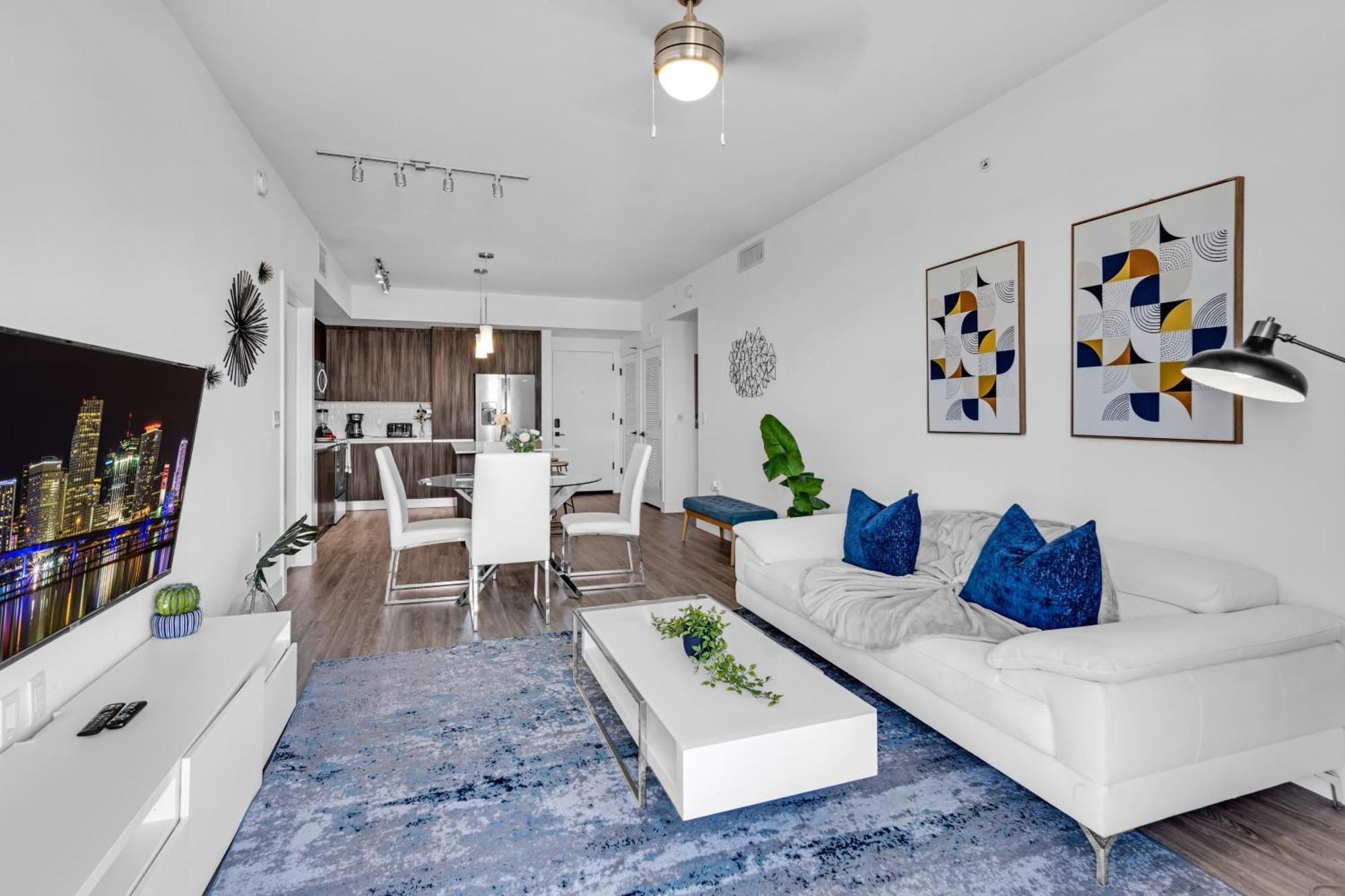 Amazing 2 Bedroom Unit In Doral Miami With Free Parking Хиалеа Гардънс Екстериор снимка