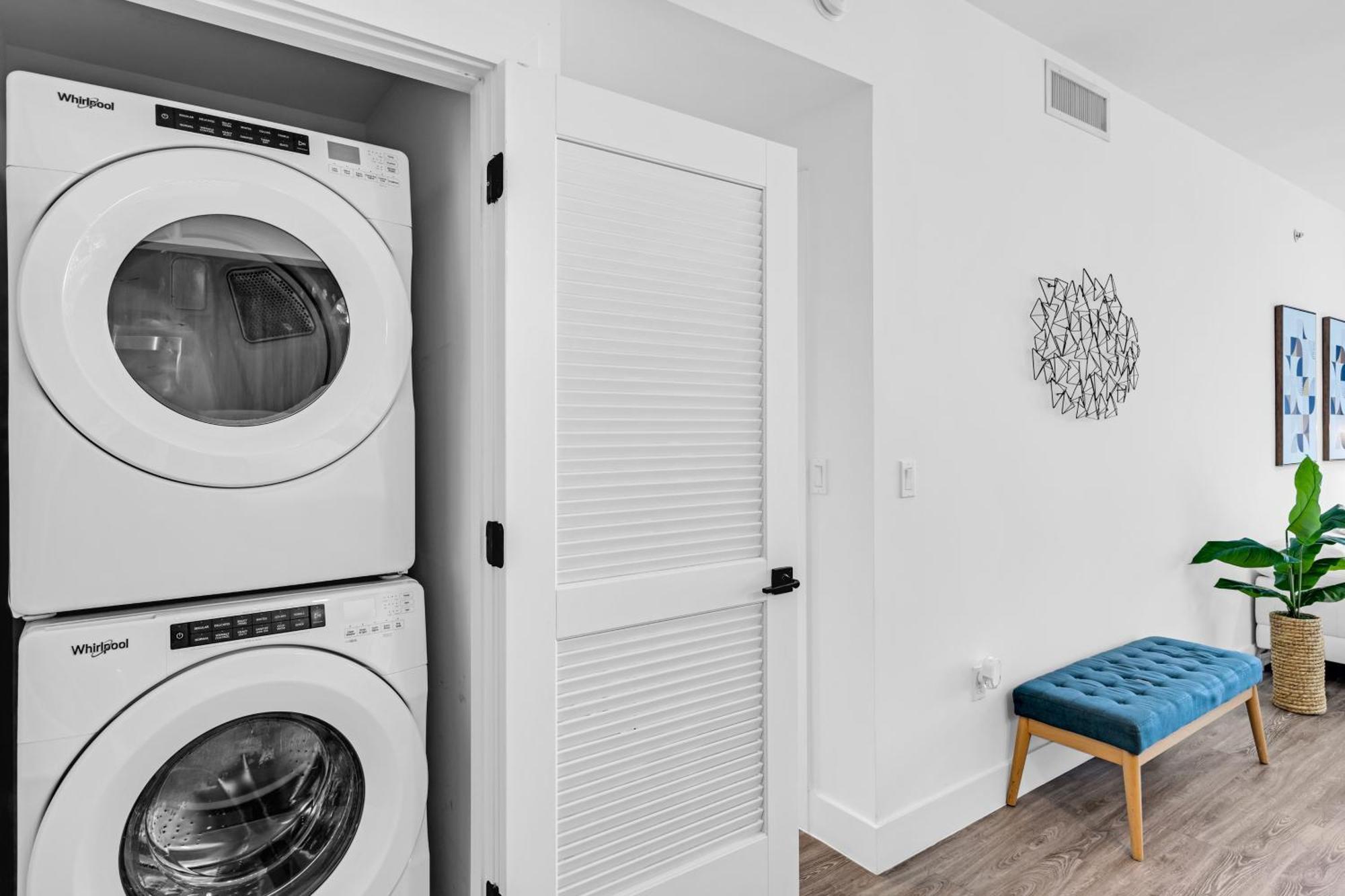 Amazing 2 Bedroom Unit In Doral Miami With Free Parking Хиалеа Гардънс Екстериор снимка